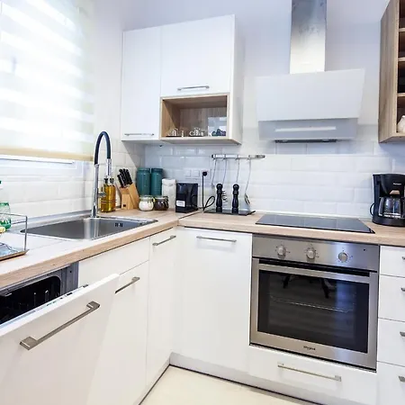 Hotel apartamentowy Sun 'n Chill, Boutique &