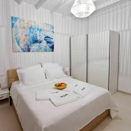 Apart-hotel Sun 'n Chill, Boutique & Melíkia